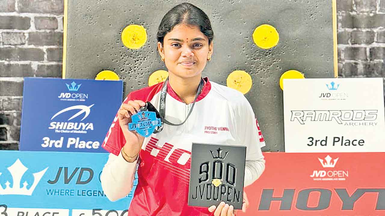 సురేఖకు మూడో స్థానం