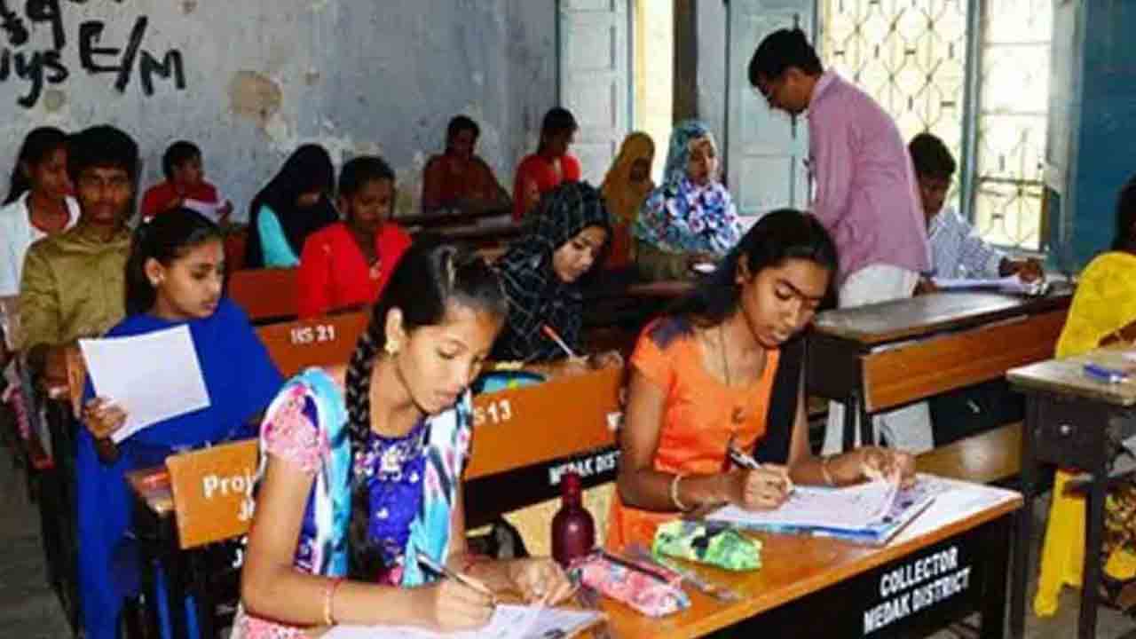 SSC Exam Fee | పదో తరగతి పరీక్ష ఫీజు చెల్లింపు షెడ్యూల్ విడుద‌ల‌