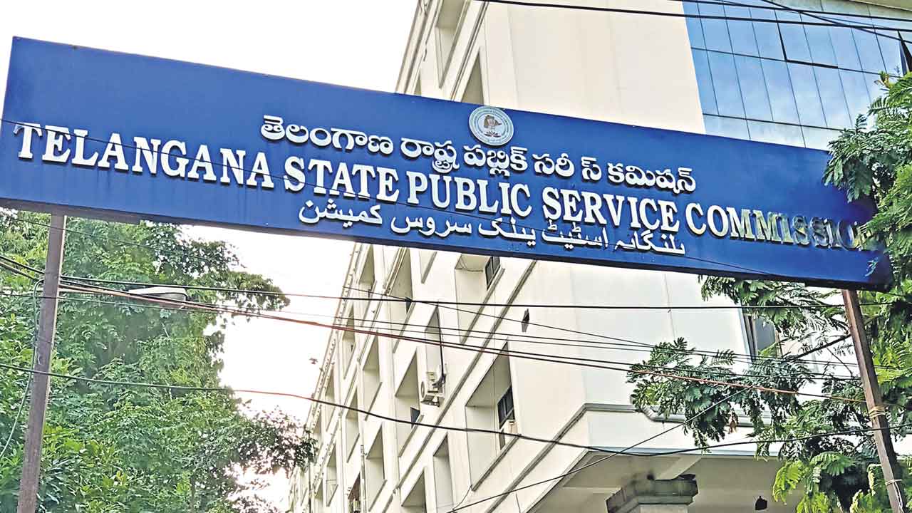 Group 2 Exams | డిసెంబర్‌ 15, 16 తేదీల్లో గ్రూప్‌ 2 పరీక్షలు.. 9న హాల్‌టికెట్లు విడుదల