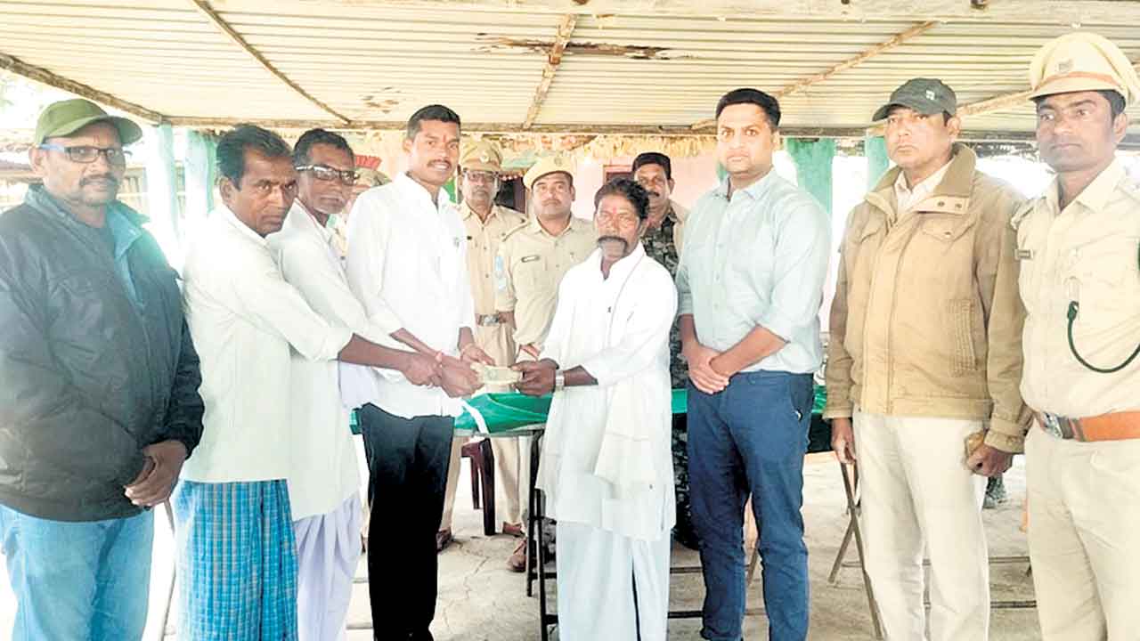 అడవిలోకి ఒంటరిగా వెళ్లొద్దు