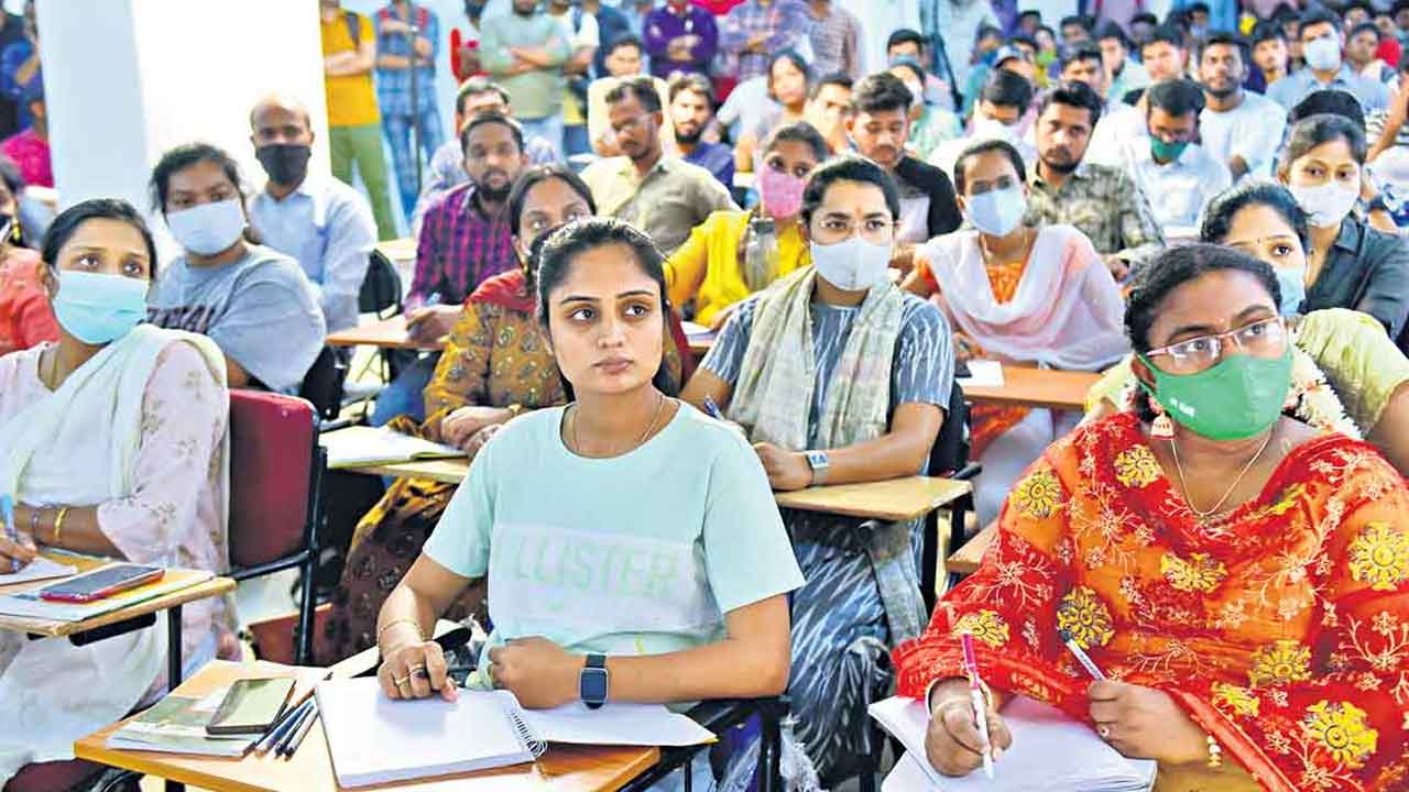 నేటి నుంచి టీ-శాట్‌ క్లాసులు