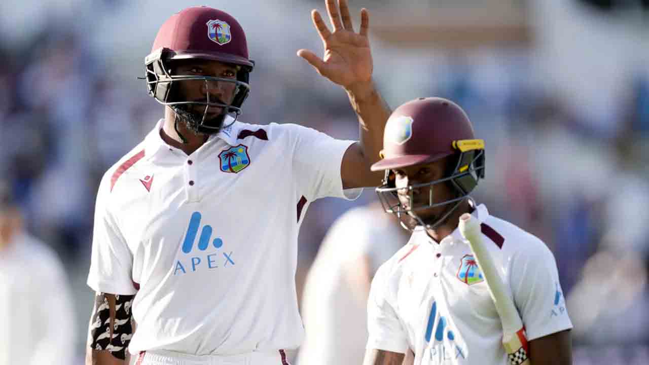 WI vs BAN 1st Test | సెంచ‌రీ చేజార్చుకున్న లూయిస్, అథ‌న‌జె.. భారీ స్కోర్ దిశ‌గా వెస్టిండీస్