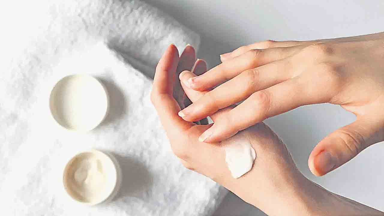 చలికాలం.. చర్మం పైలం!