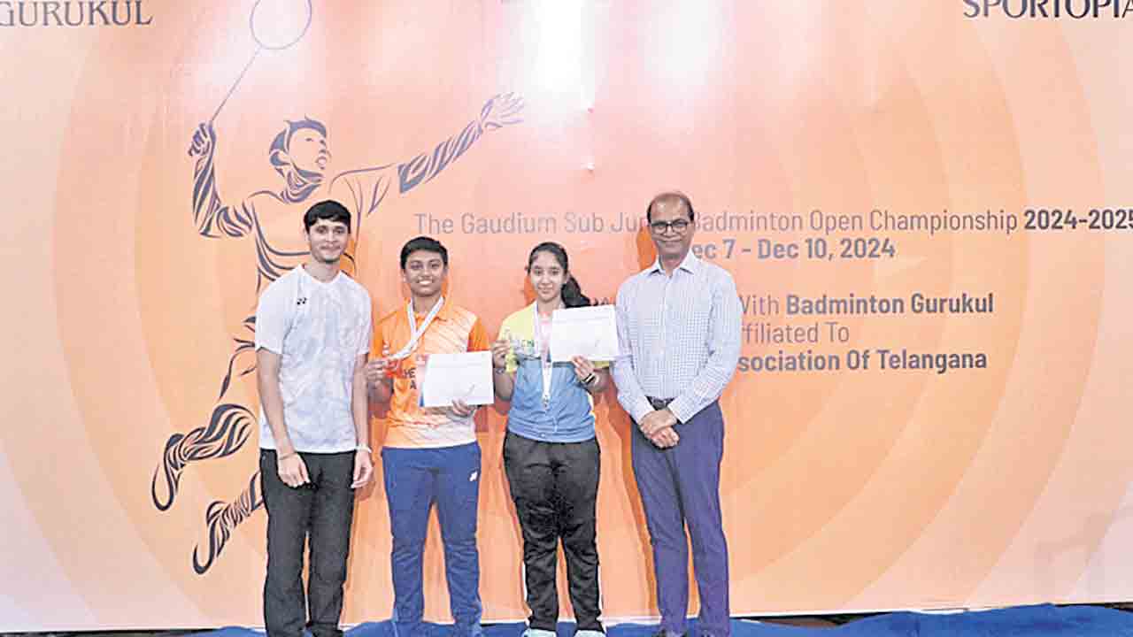 బ్యాడ్మింటన్‌ చాంప్స్‌ ఉత్తమ్‌, అవని