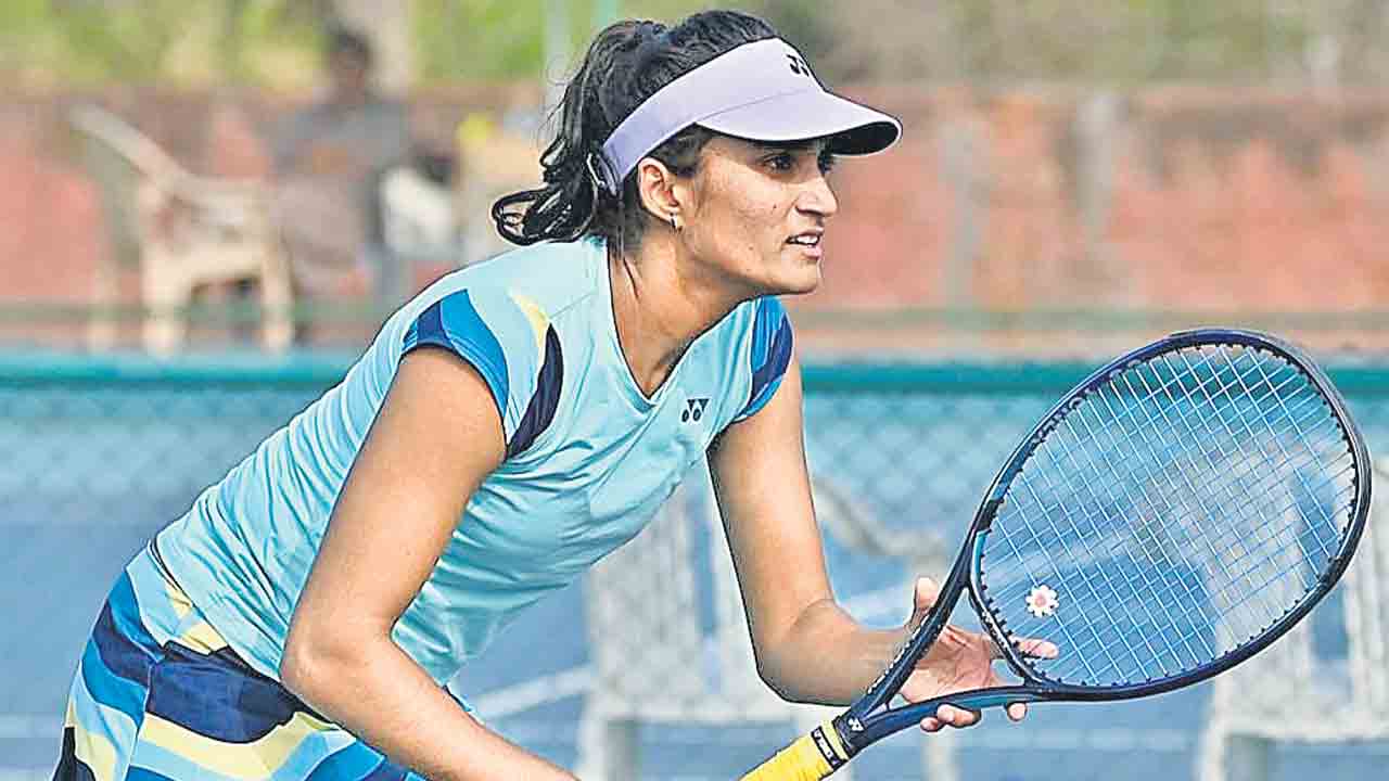 సెమీస్‌లో సహజ