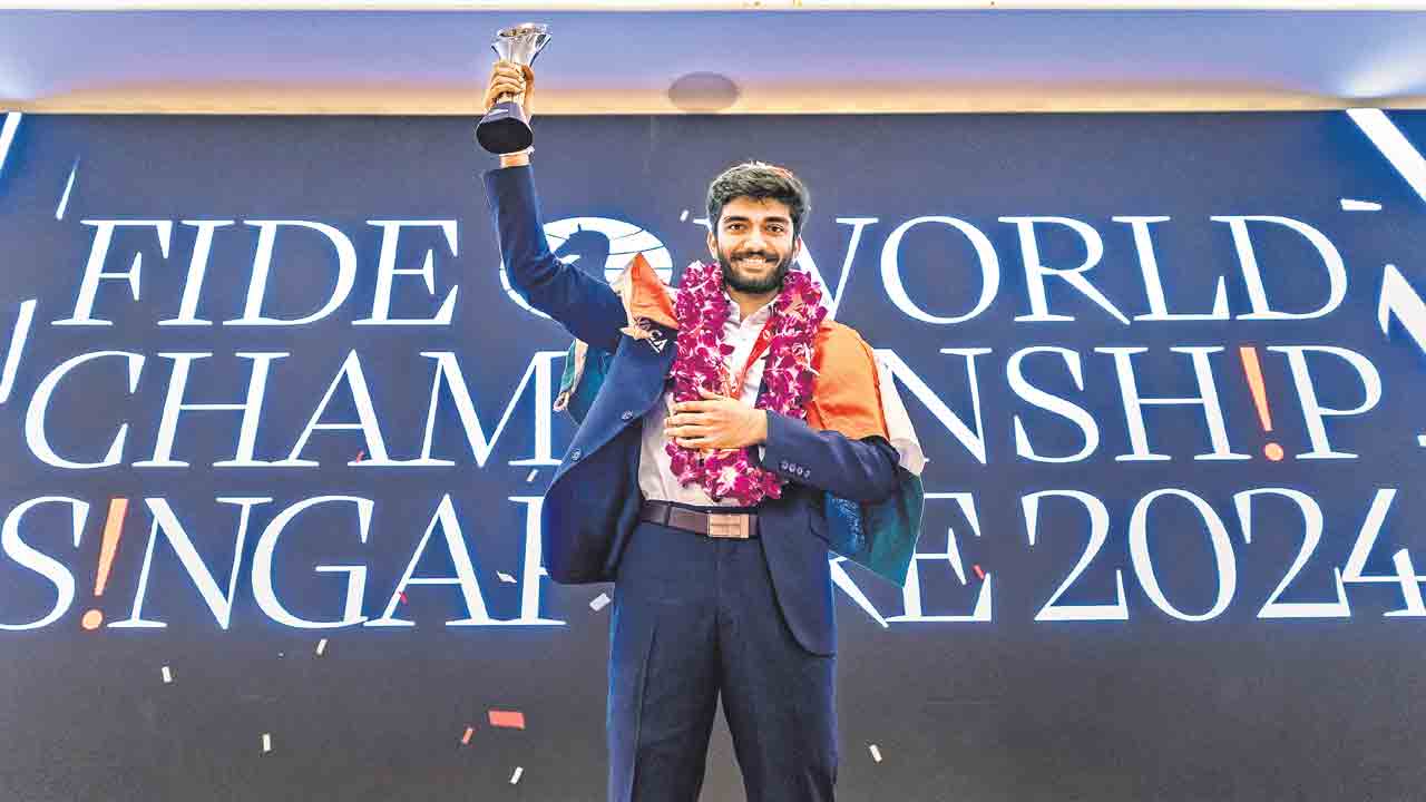 గుకేశ్కు 5 కోట్ల నజరానా