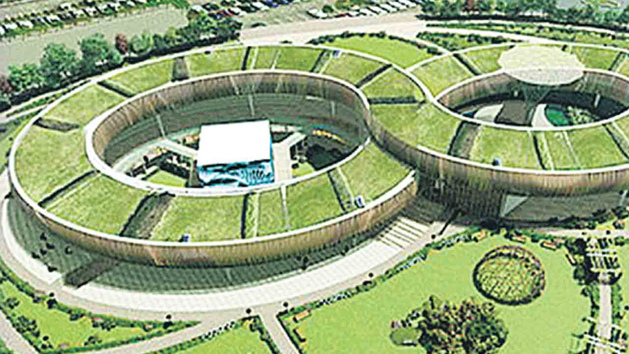 Pharma City | వెనక్కి తగ్గిన రేవంత్‌ సర్కార్‌.. ఫార్మాసిటీలోనే ఫార్మా విలేజ్‌?