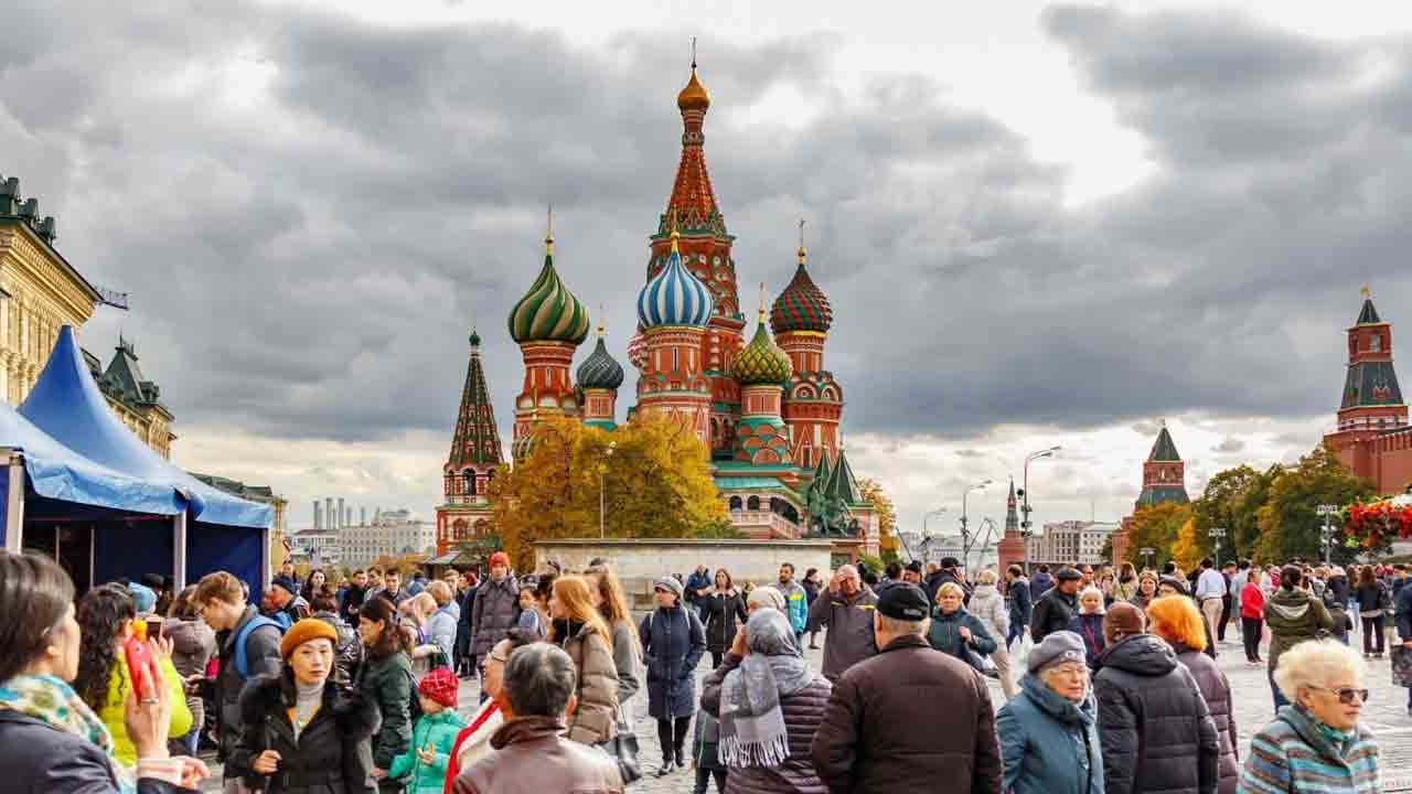 Russia Visa | భారతీయులకు రష్యా వీసా ఫ్రీ ఎంట్రీ