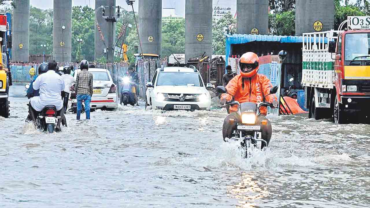తమిళనాడులో ‘ఫెంగల్‌’ బీభత్సం