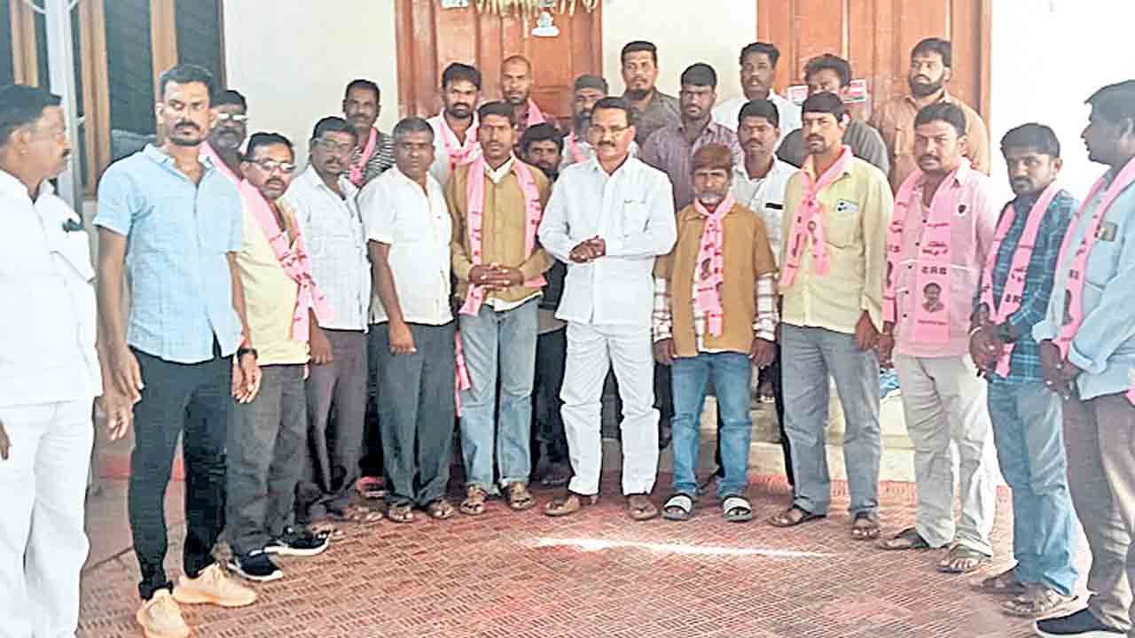 ఆటోవాలాలను బజారుకీడ్చారు