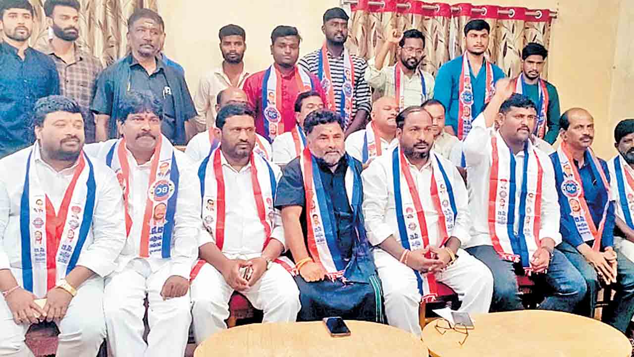 ఉన్నత విద్యామండలి చైర్మన్‌గా బీసీలు అర్హులు కారా?