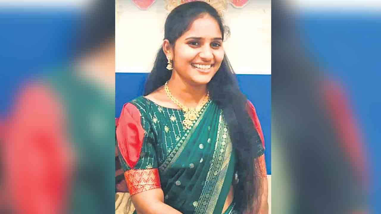 గ్రూప్స్‌ అభ్యర్థిని బలవన్మరణం