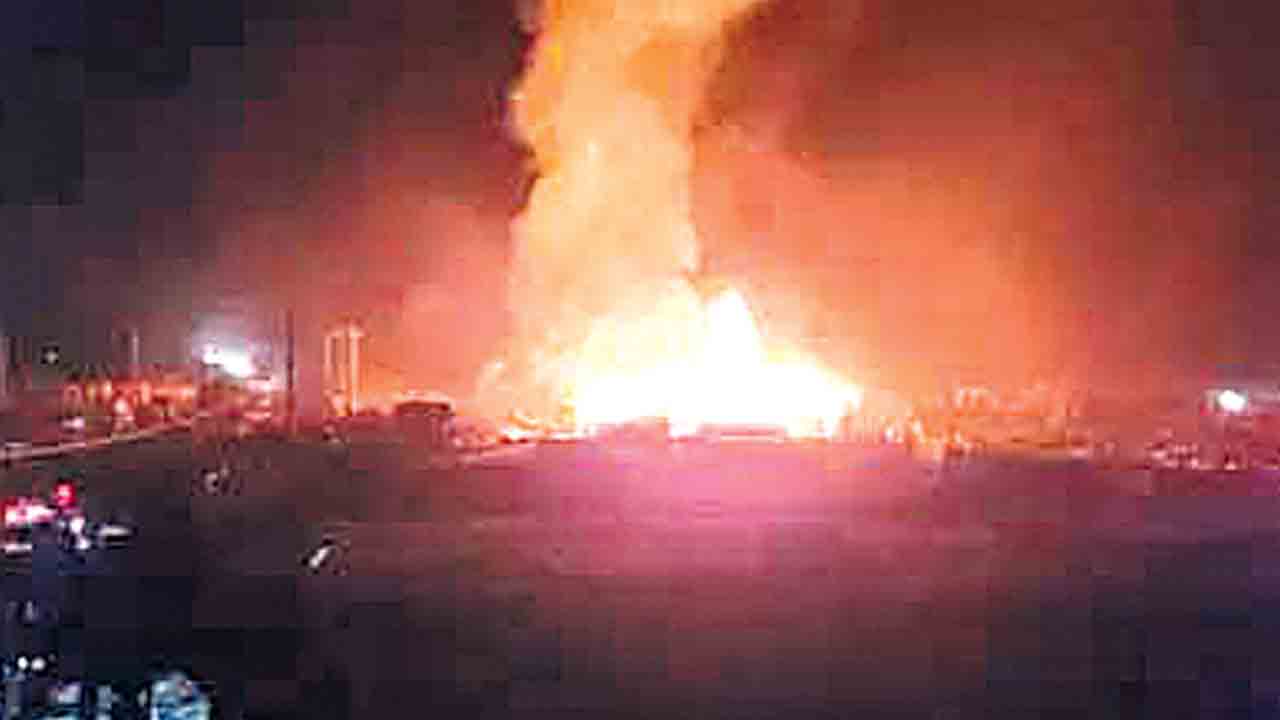 తూర్పు ఆఫ్ఘనిస్థాన్‌పై పాక్‌ వైమానిక దాడులు