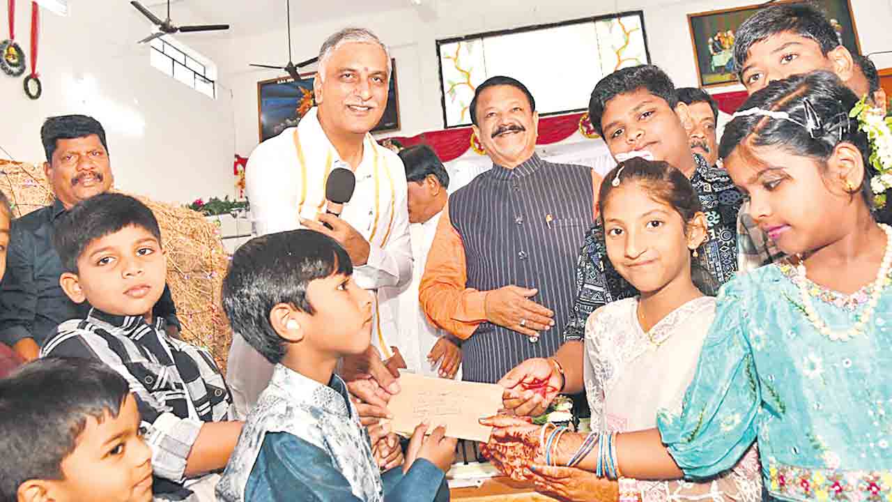 ఏసుప్రభు బోధనలు అనుసరణీయం