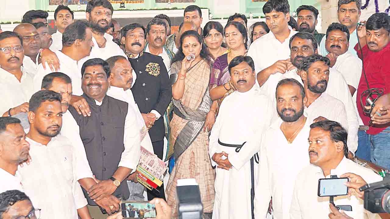 నిజాం షుగర్‌ ఫ్యాక్టరీని తక్షణమే ఓపెన్‌ చేయాలి