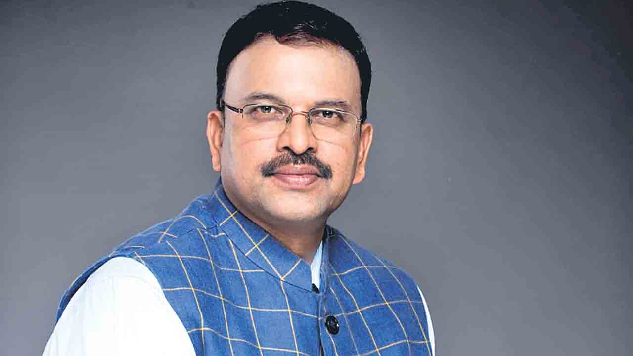 JD Lakshminarayana | ఫార్ములా ఈ-కార్‌ రేసింగ్‌ వ్యవహారం.. ఆధారాలు లేకుంటే కేసు నిలవదు: సీబీఐ మాజీ జేడీ లక్ష్మీనారాయణ