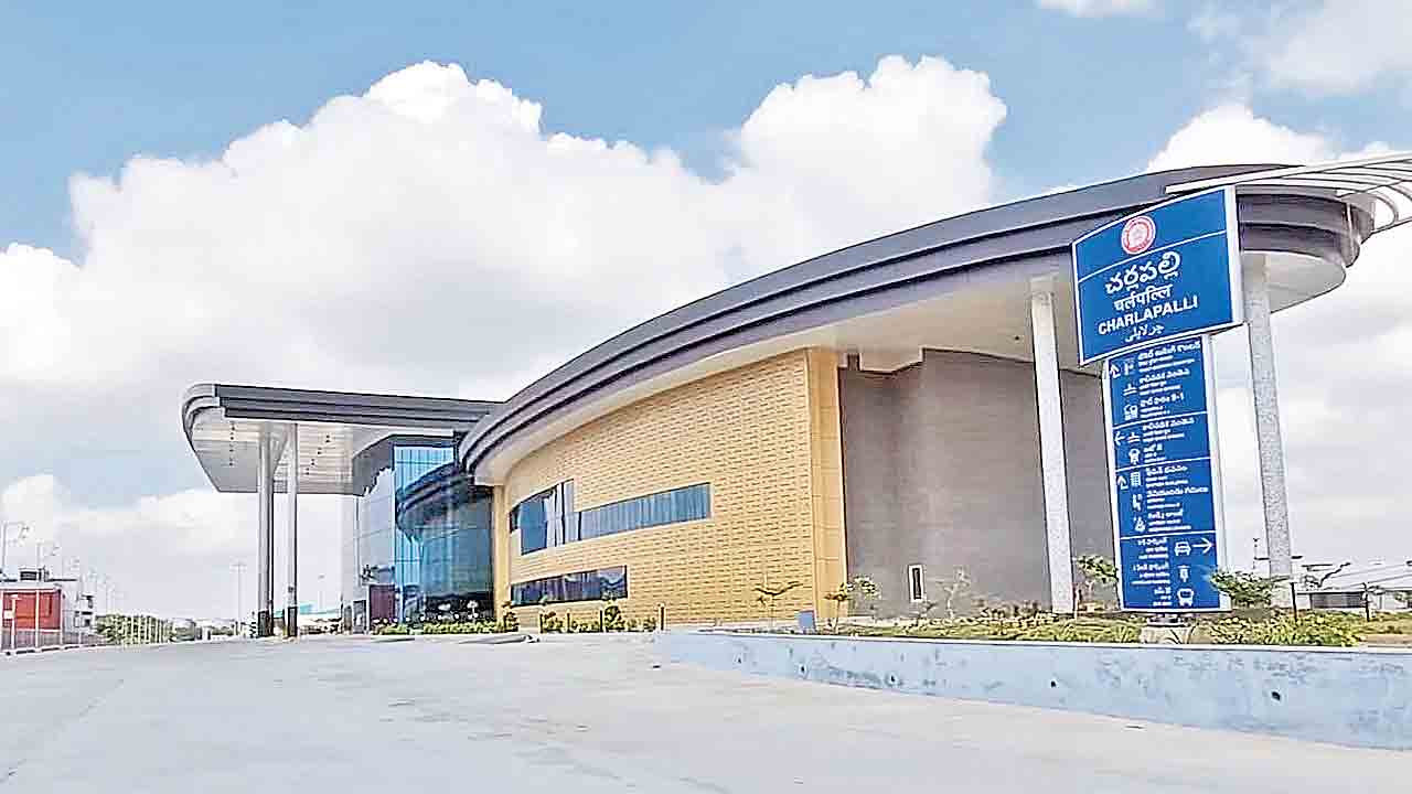 Cherlapally Terminal | చర్లపల్లి టెర్మినల్‌ ప్రారంభం మళ్లీ వాయిదా