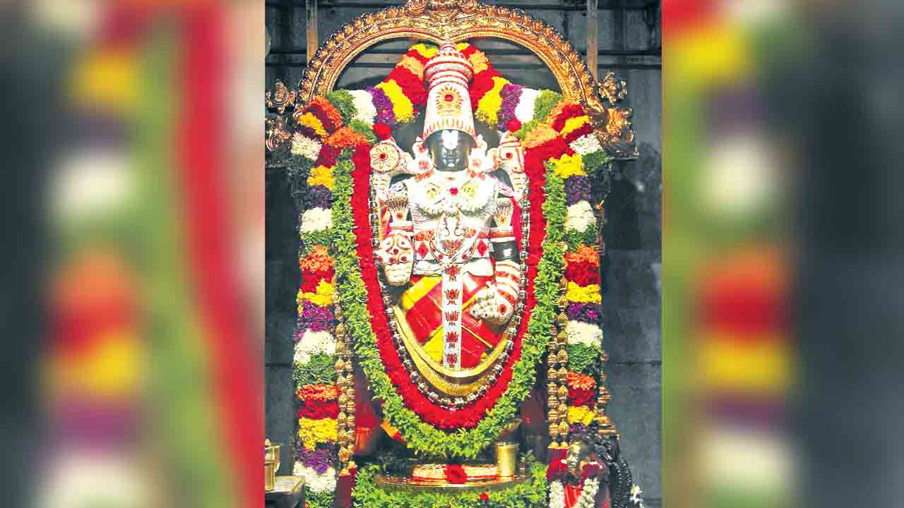 అక్కడున్నది సాక్షాత్తూ ఆయనే!