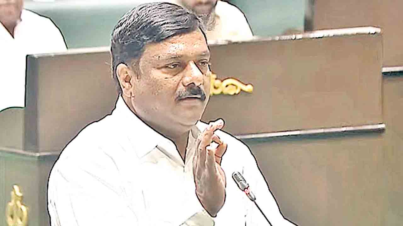 MLA Maheshwar Reddy | దేశం అంతా మన్మోహన్‌కు సంతాపం తెలుపుతుంటే.. రాహుల్‌వియత్నాం వెళ్లడమేంటి?: బీజేపీఎల్పీ నేత మహేశ్వర్‌రెడ్డి