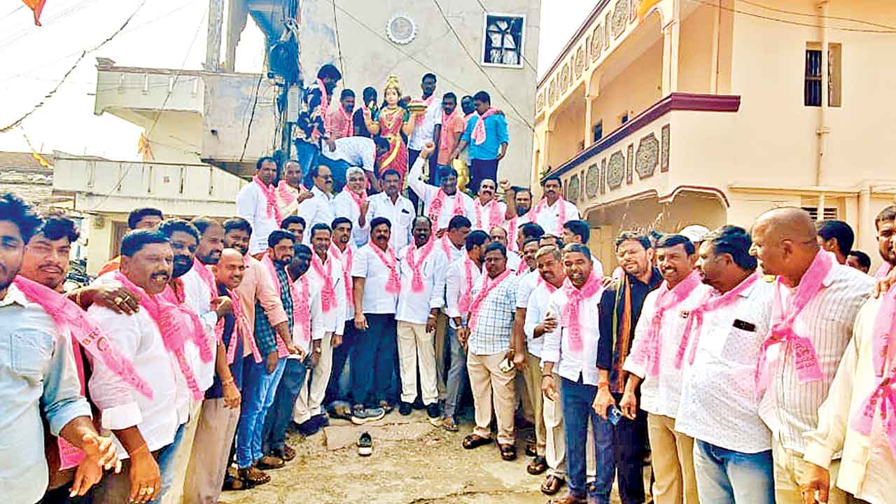 మార్పుంటే ఇదేనా