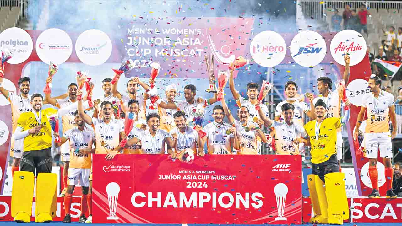 భారత్‌ హ్యాట్రిక్‌