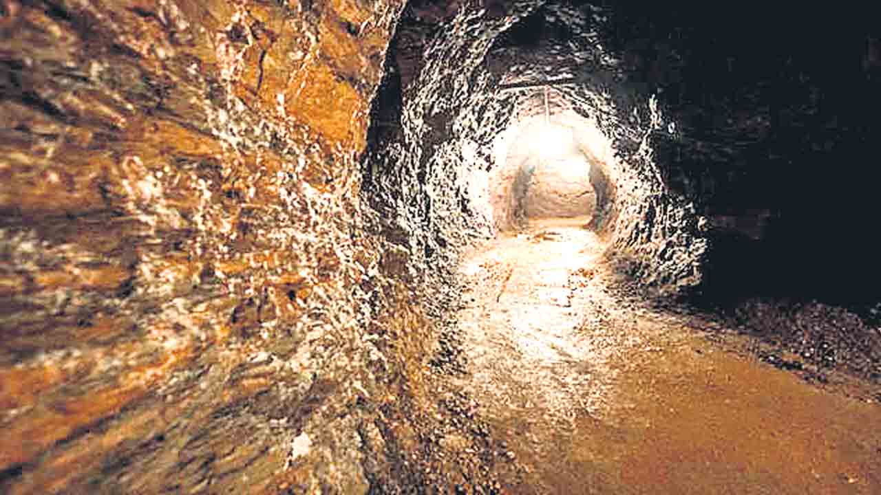 Hydrogen | భూ అంతర్భాగంలో.. వెయ్యేండ్ల విద్యుత్తుకు సరిపడా హైడ్రోజన్‌ నిల్వలు!