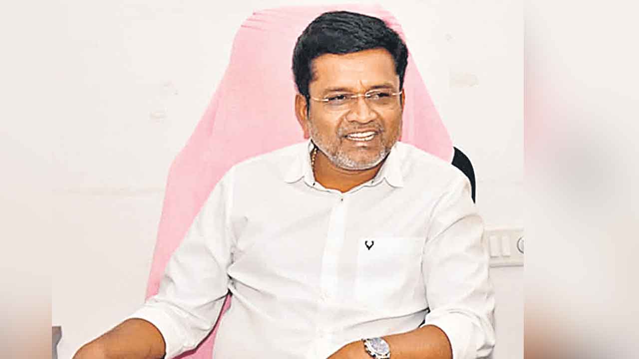 ఎమ్మెల్సీ కవితపై విమర్శలు సిగ్గుచేటు