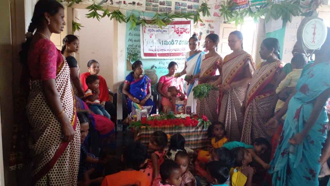 బాల్యం.. బలహీనం