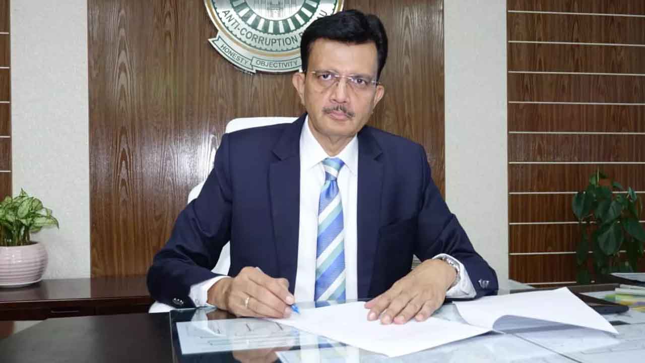 లంచం ఇవ్వకండి.. సమాచారం ఇవ్వండి!