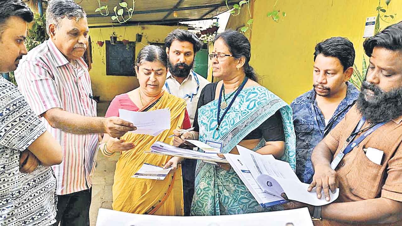 Telangana | రాష్ట్రంలో మరో సర్వే.. మున్సిపల్‌ సిబ్బందిపై ఇంకో భారం!