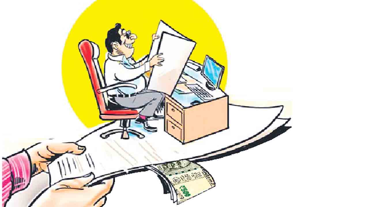 గతి తప్పిన పాలన