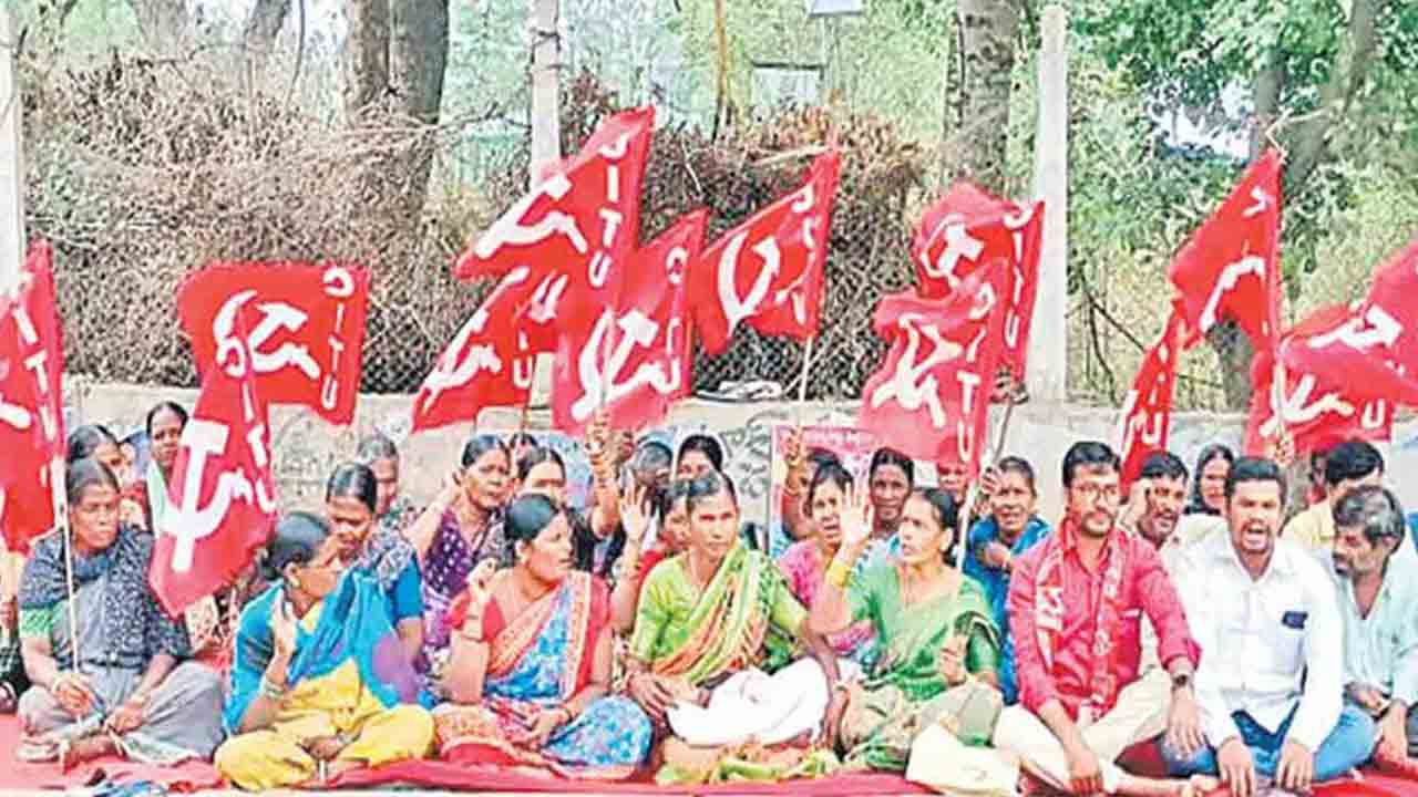 పంచాయతీ కార్మికుల పోరుబాట