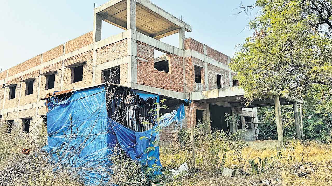 నిధులున్నా నిష్ఫలమే..