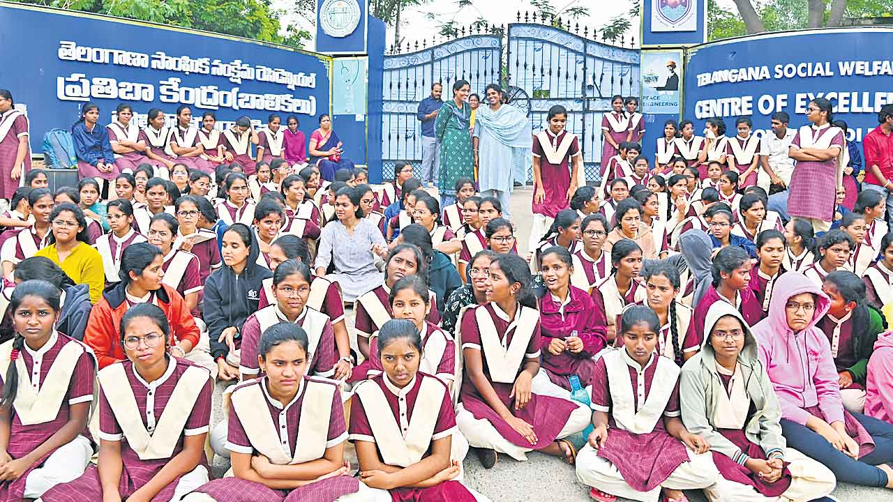 Gurukula Schools | గాడి తప్పి రోడ్డున పడ్డ గురుకులం.. విద్యార్థుల గోస పట్టని పాలకులు