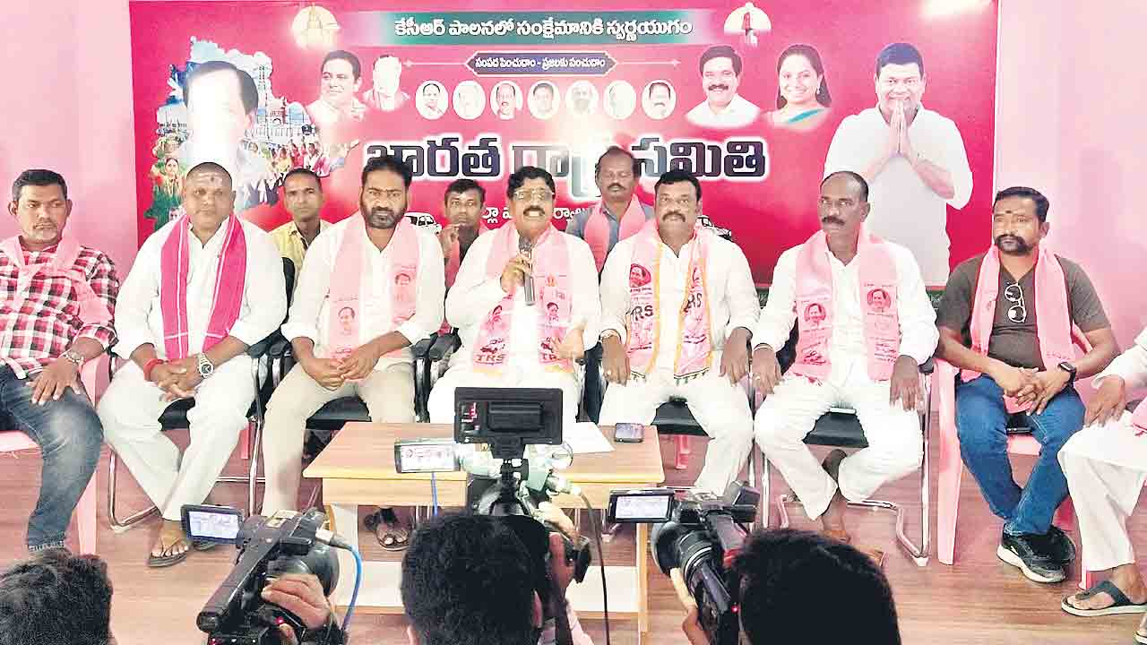 నియంతపాలనకు అరెస్టులే నిదర్శనం