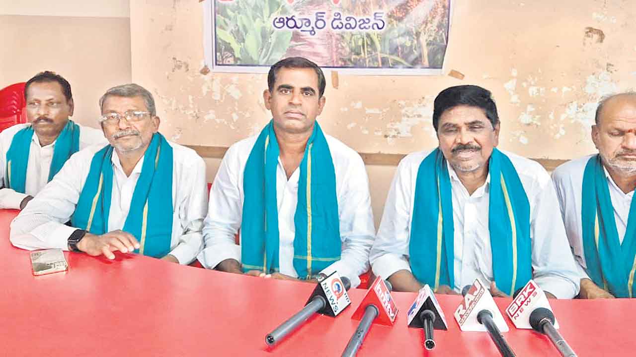 కొందరికే రుణమాఫీ