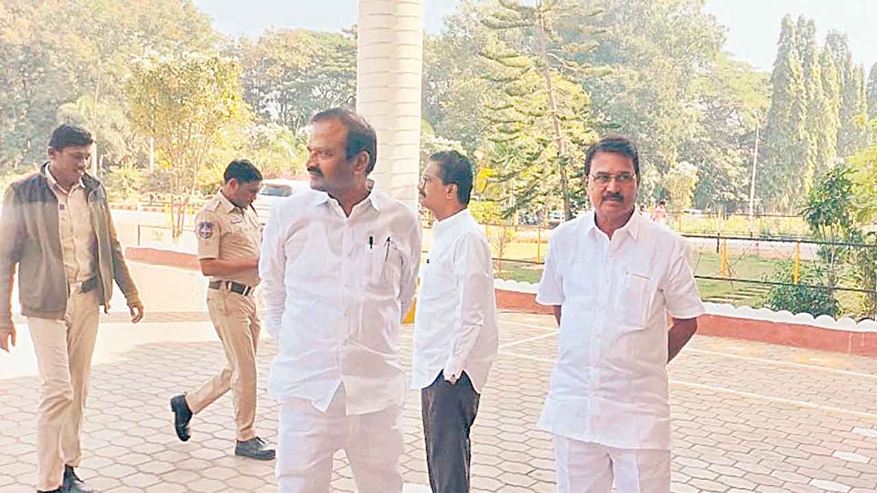 ధైర్యంగా ఉండాలి