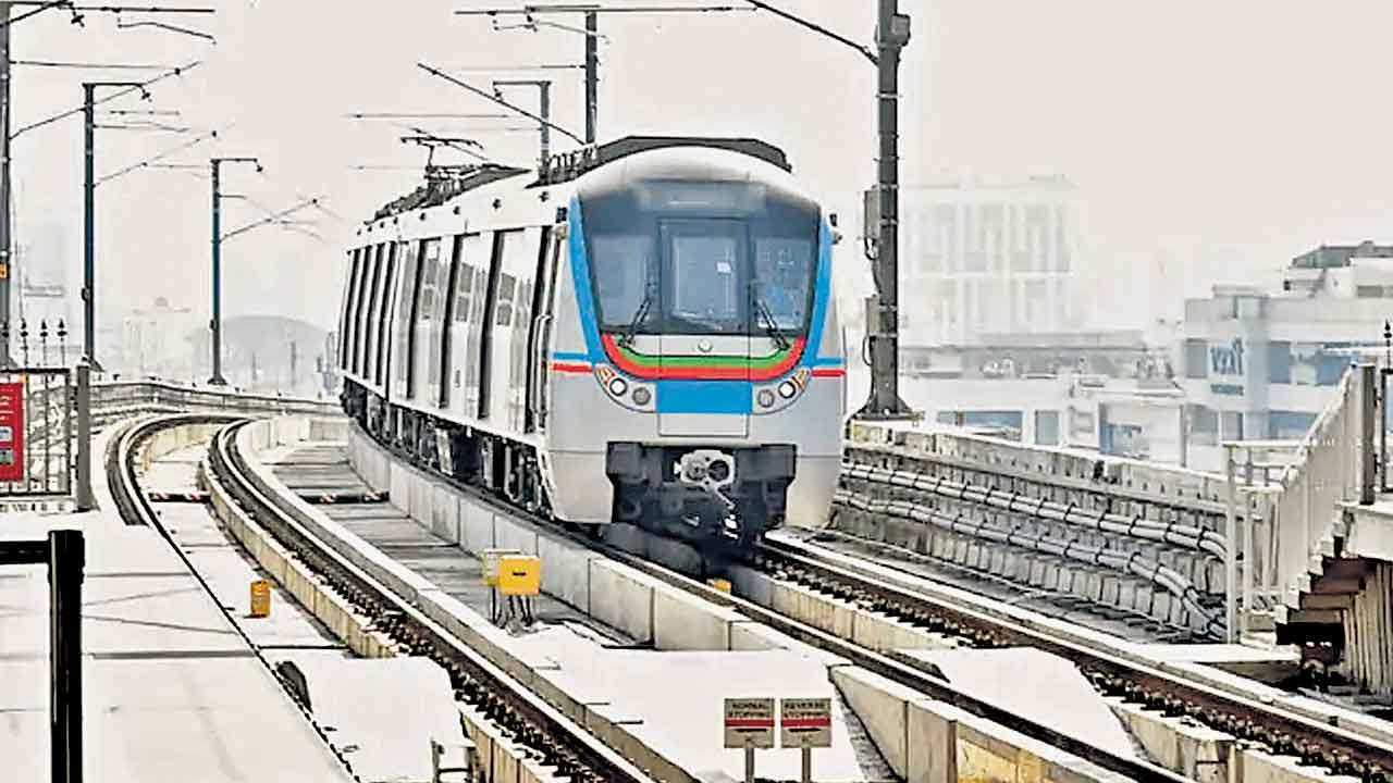 Hyderabad Metro | ఢిల్లీ మెట్రోకు సై.. హైదరాబాద్‌ మెట్రోకు నై.. ప్రభుత్వ ప్రతిపాదనలను పట్టించుకోని కేంద్రం