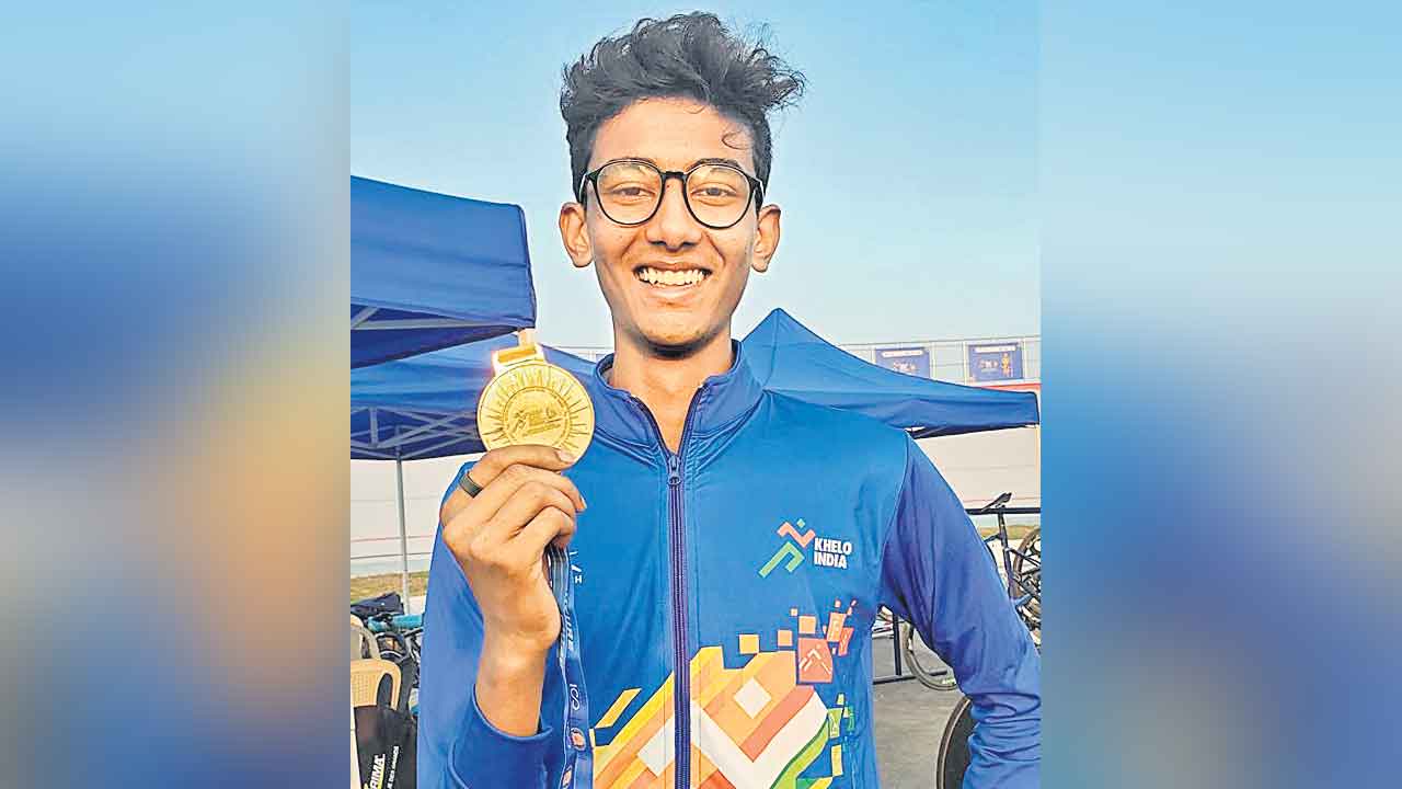 ఆశీర్వాద్‌కు కాంస్యం