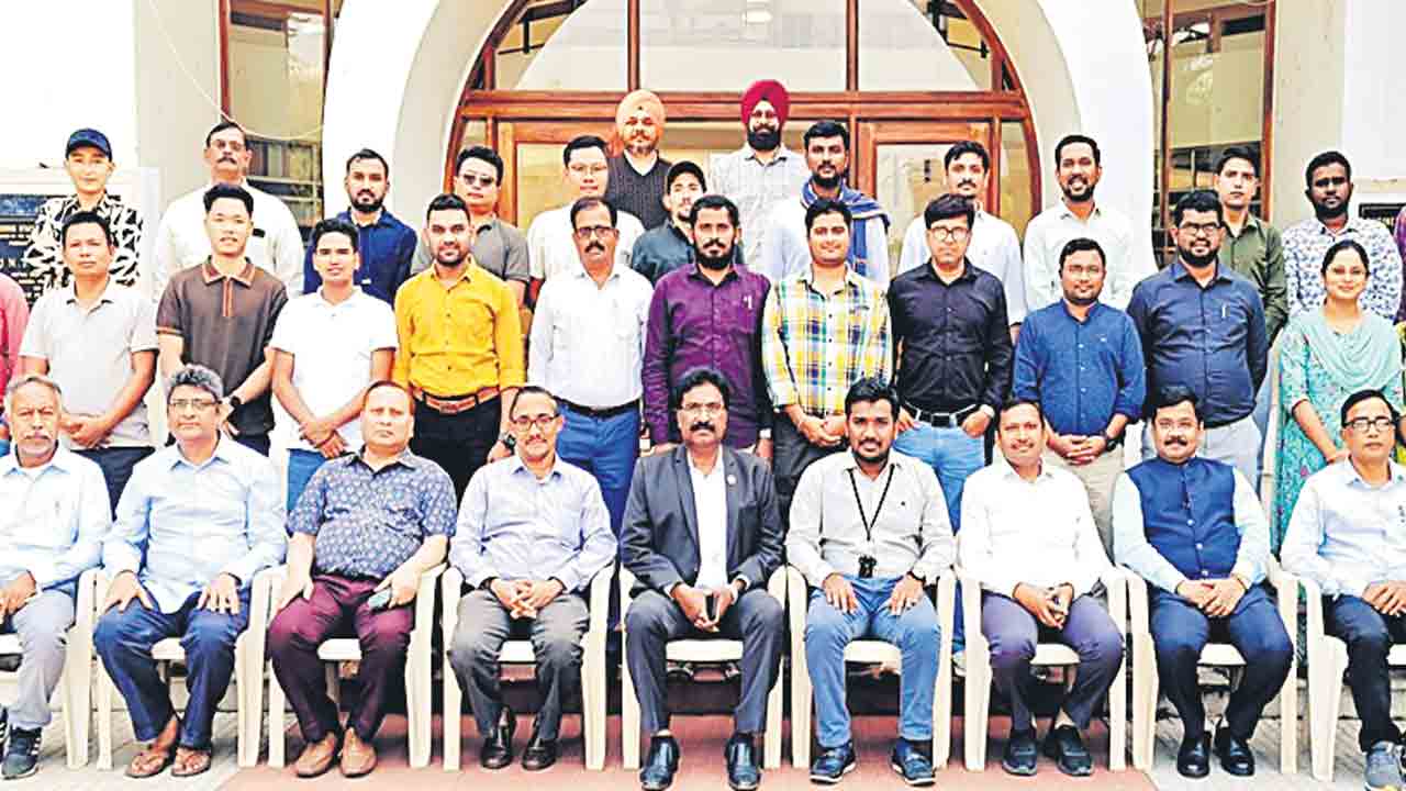 ముగిసిన ఈఎస్‌సీఐ శిక్షణ