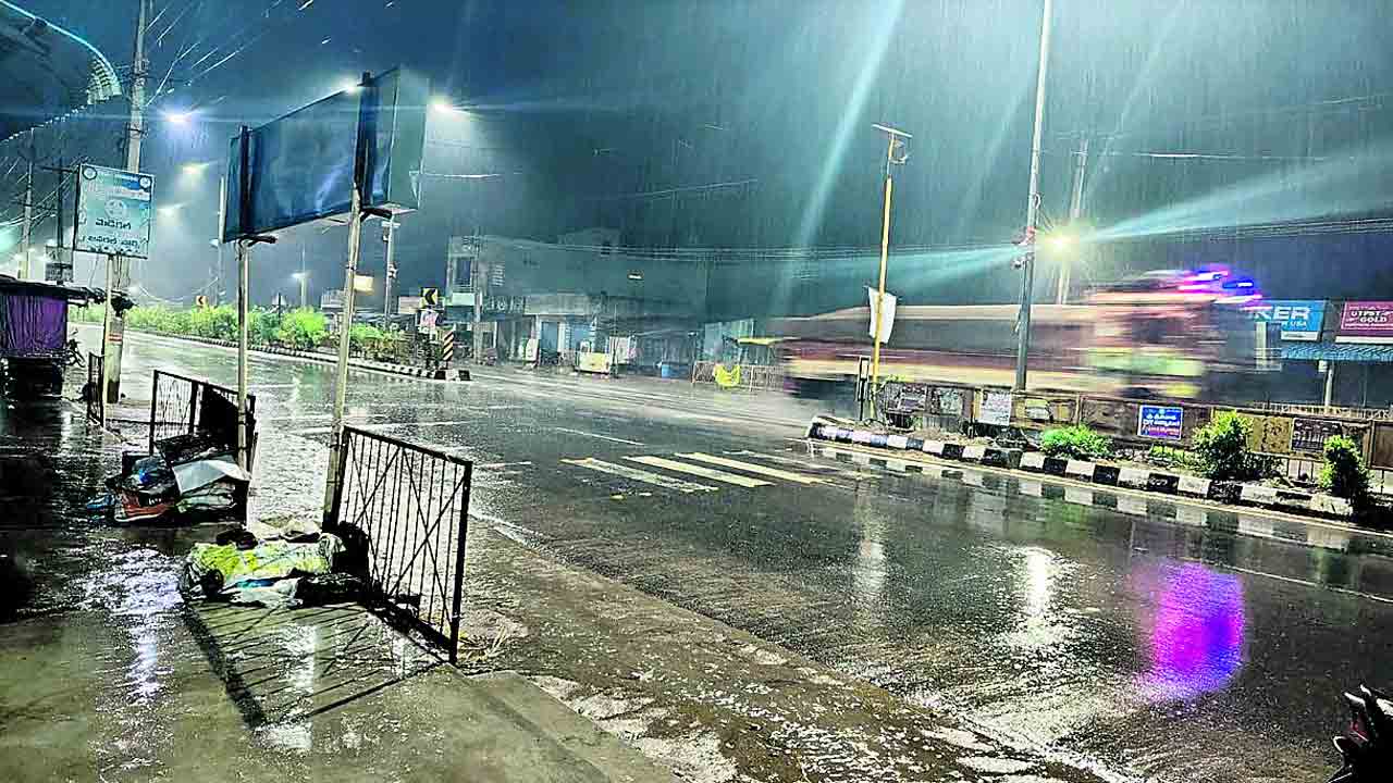 అకాల వర్షం.. అన్నదాత ఆగం..