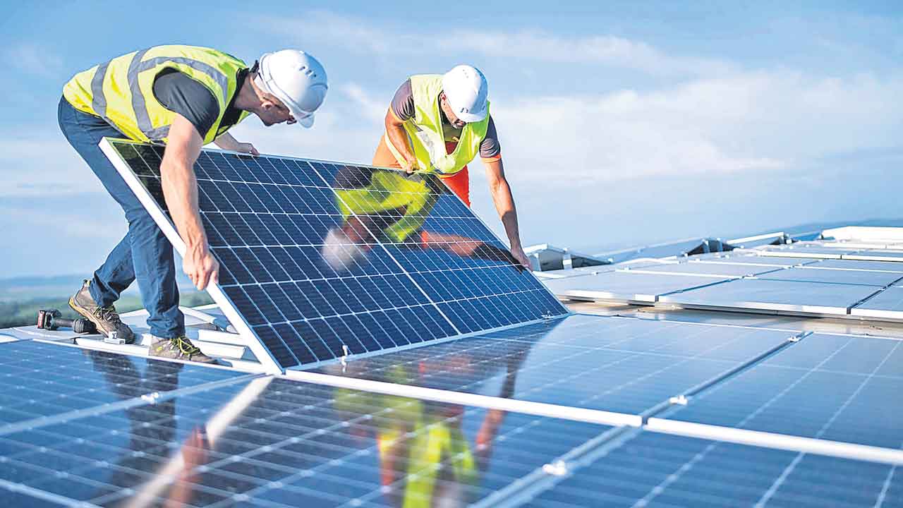 PM Kusum Scheme | ఒక మెగావాట్‌కు 3 కోట్ల టర్నోవర్‌ కండీషన్‌.. సోలార్‌ టెండర్లు బడా సంస్థలకేనా?