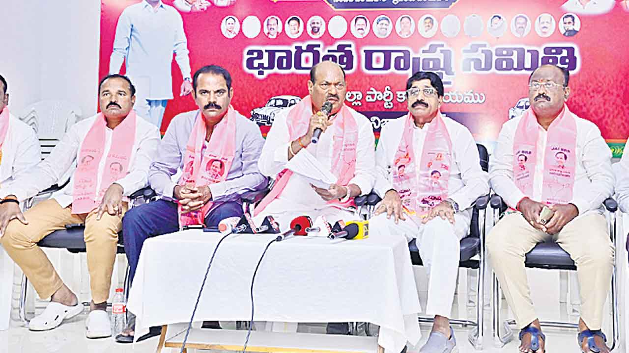 కాంగ్రెస్‌ పతనం షురూ