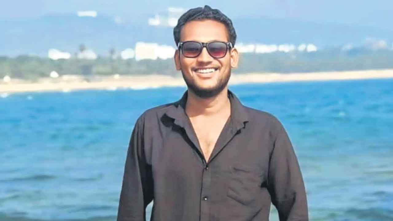 యువకుడిపై దాష్టీకం?