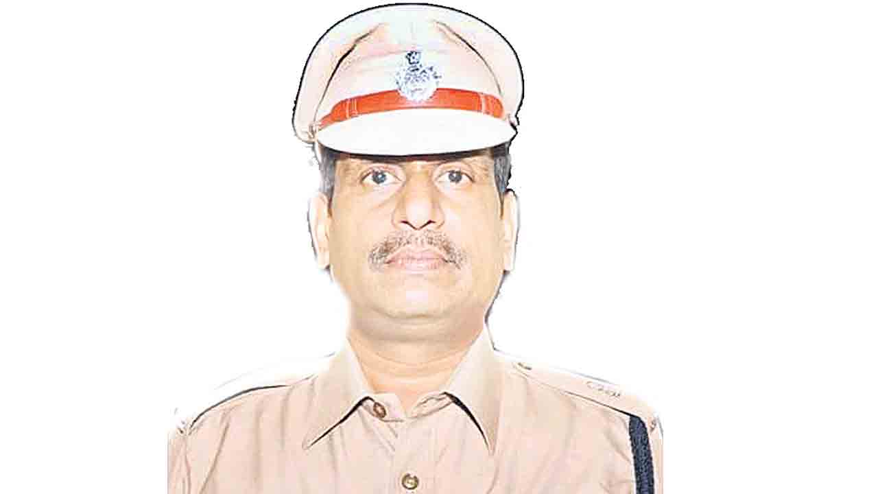 ఇన్‌చార్జి కమాండెంట్‌గా సత్యనారాయణ