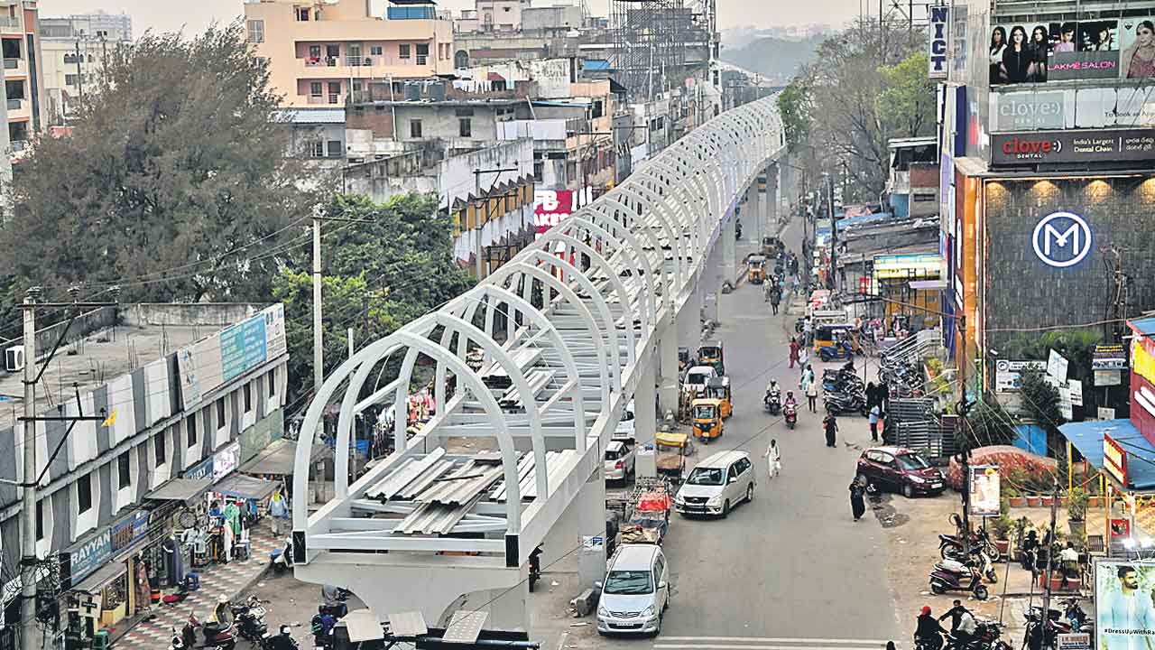 Skywalk | మెహదీపట్నం స్కైవాక్‌ ఇంకెప్పుడు?