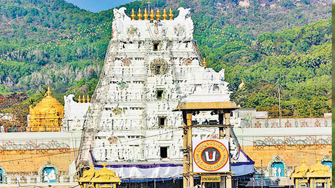 ‘సిఫారసు లేఖలకు’ టీటీడీ గ్రీన్‌సిగ్నల్‌