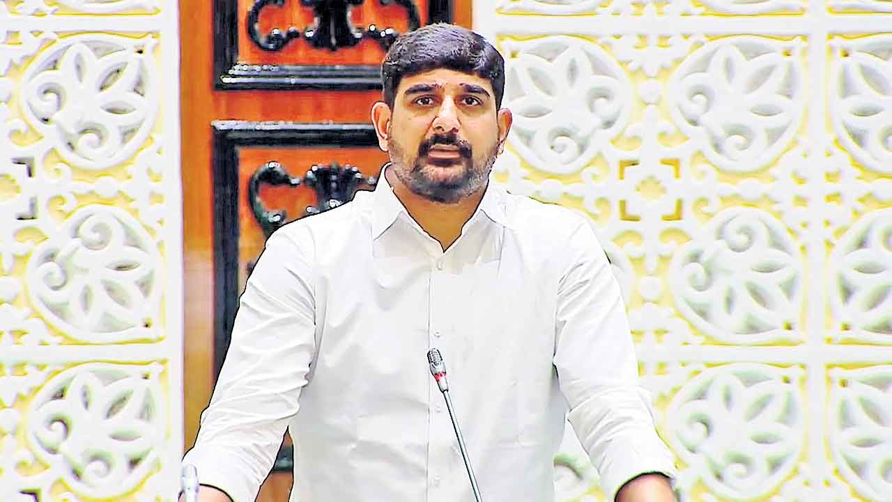 కౌశిక్‌రెడ్డిపై మరో కేసు