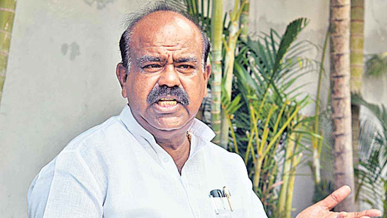 కేటీఆర్‌పై కేసు ఎత్తేసేదాకా పోరు