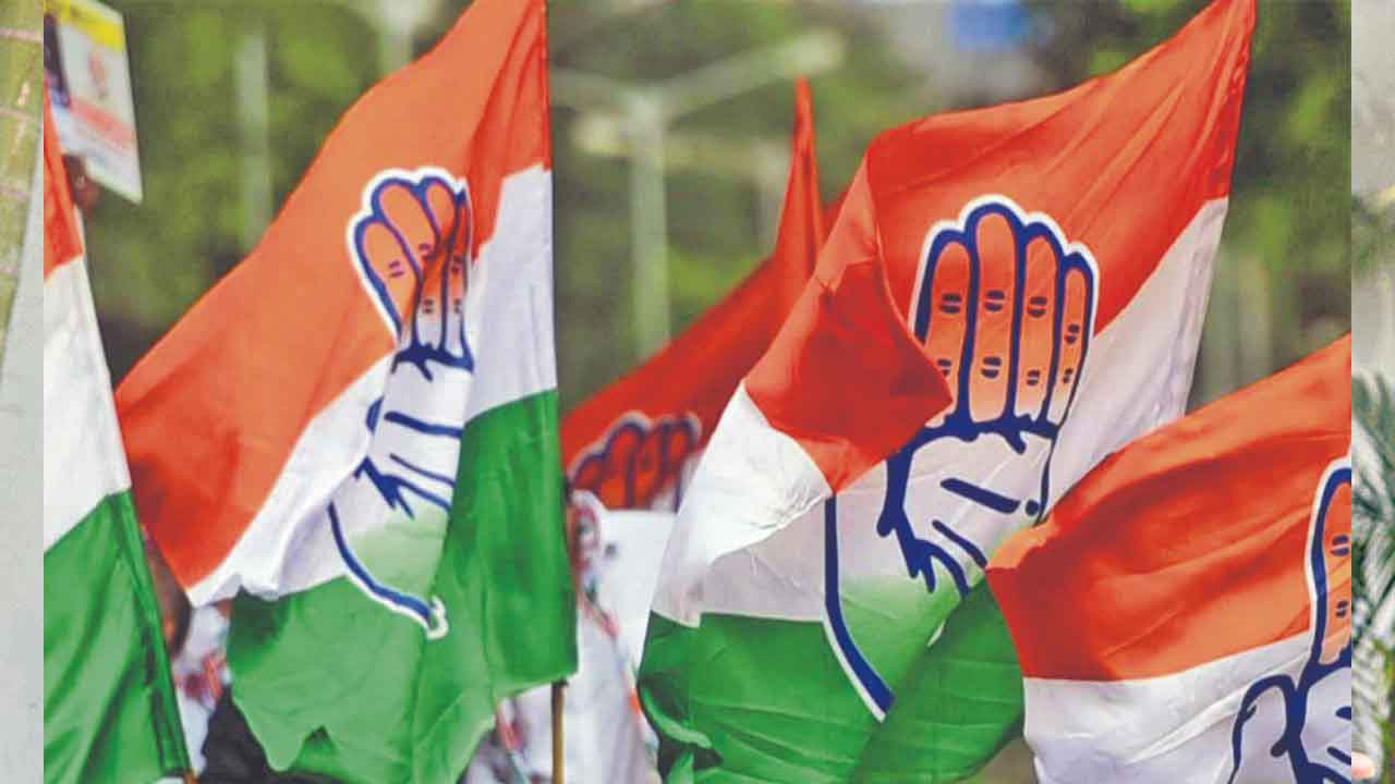 బట్టకాల్చి మీదెయ్‌.. బద్నాం చెయ్‌!